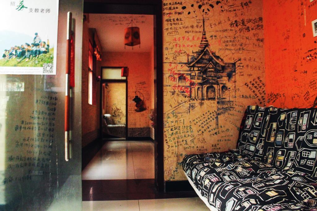 Dengba Hostel Chengdu Branch エクステリア 写真