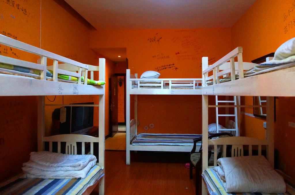 Dengba Hostel Chengdu Branch エクステリア 写真