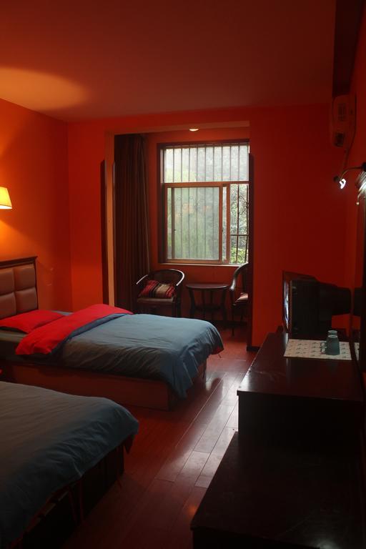 Dengba Hostel Chengdu Branch エクステリア 写真